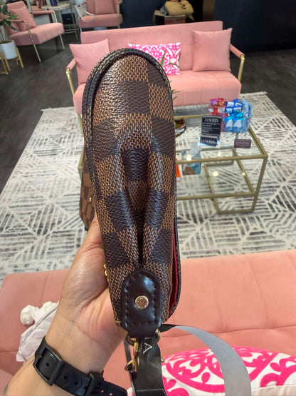 Louis Vuitton Favorite MM – Damier Ebene