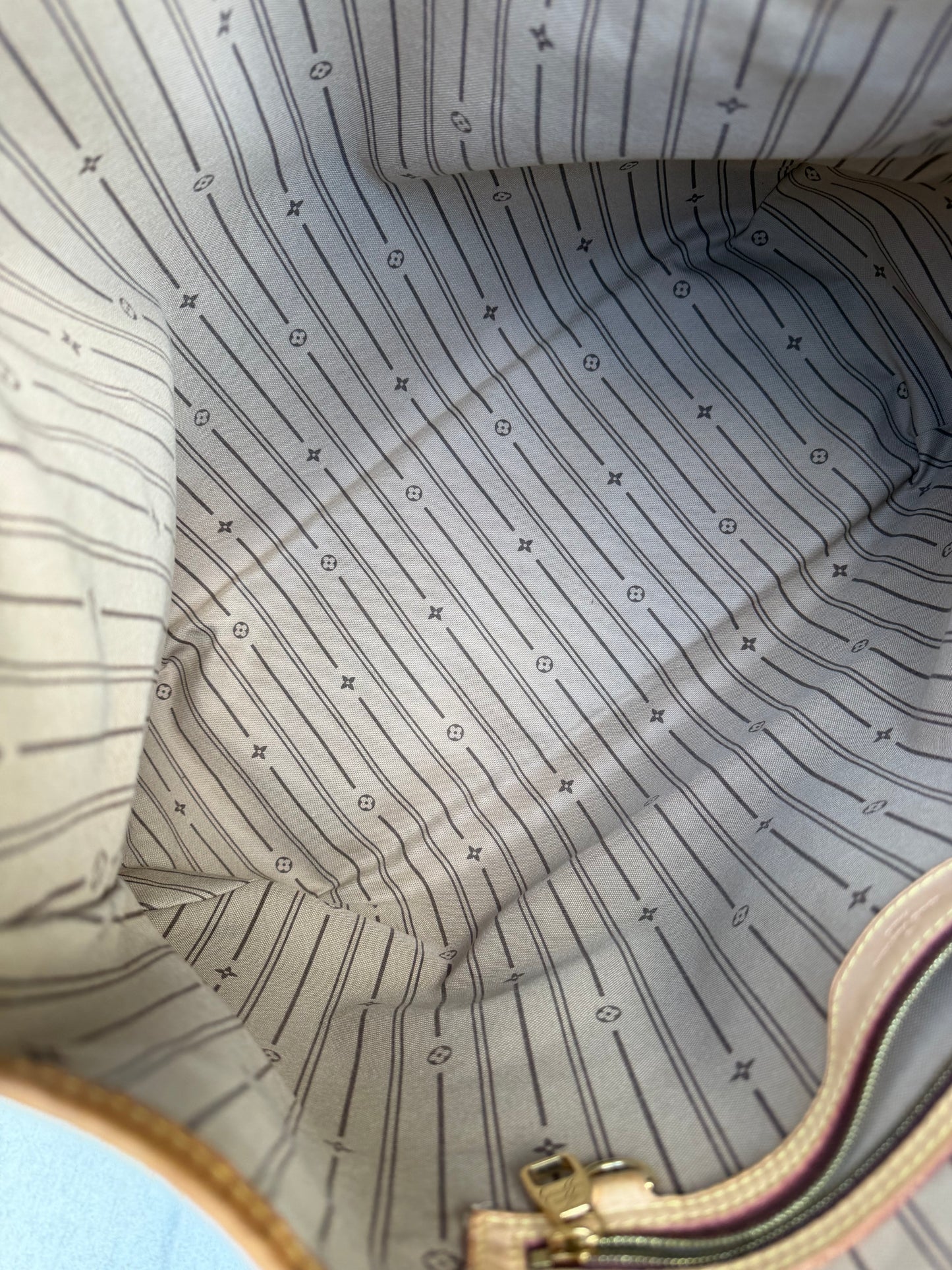 Louis Vuitton Delightful GM in Monogram Canvas