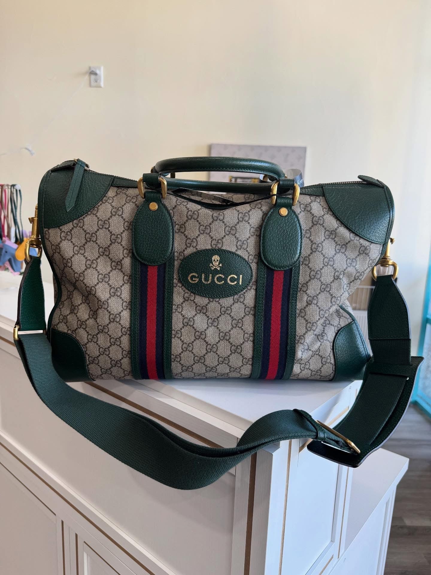 Gucci Neo Green Skull Duffle Bag