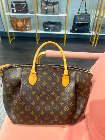 Louis Vuitton Turenne MM – Monogram Canvas