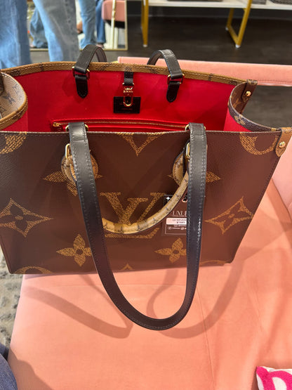 Louis Vuitton Onthego MM – Monogram Giant Reverse Canvas