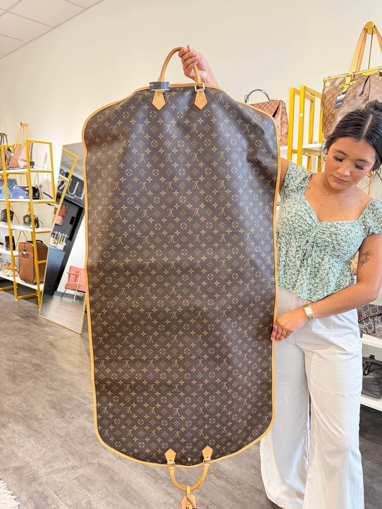 Louis Vuitton Garment Bag with Hanger – Monogram Canvas