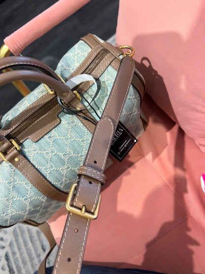 Gucci GG Denim Boston Bag – Light Blue