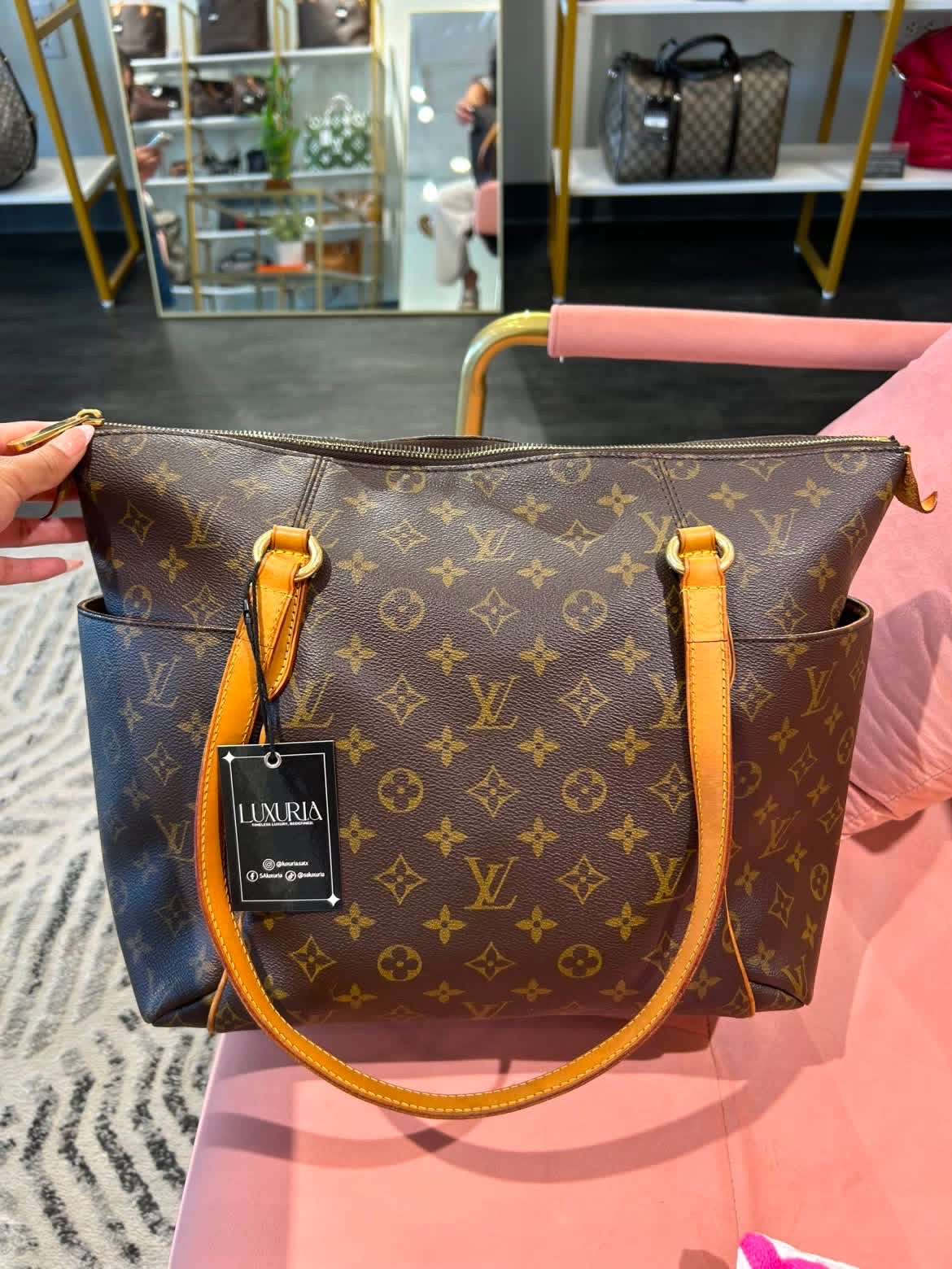 Louis Vuitton Totally MM – Monogram Canvas