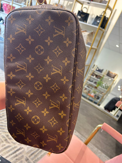 Louis Vuitton Neverfull MM – Monogram Canvas