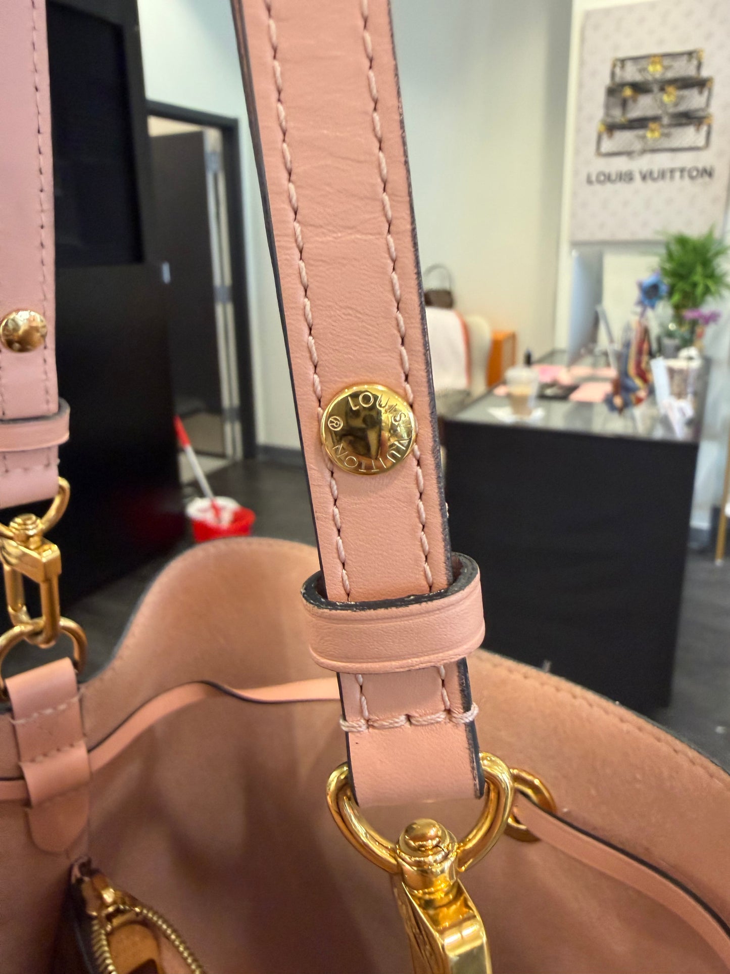 Louis Vuitton Neo Noe