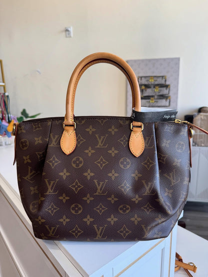 Louis Vuitton Turenne PM – Monogram Canvas