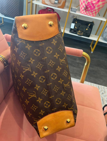 Louis Vuitton Wilshire MM – Monogram Canvas