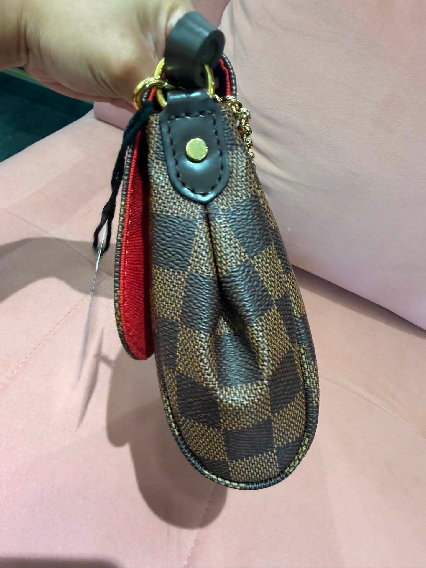 Louis Vuitton Favorite MM in Damier Ebene (For Ms Lisa)