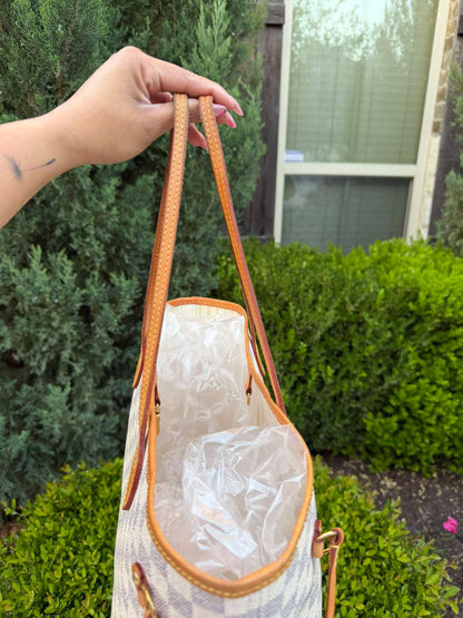Louis Vuitton Neverfull MM – Damier Azur