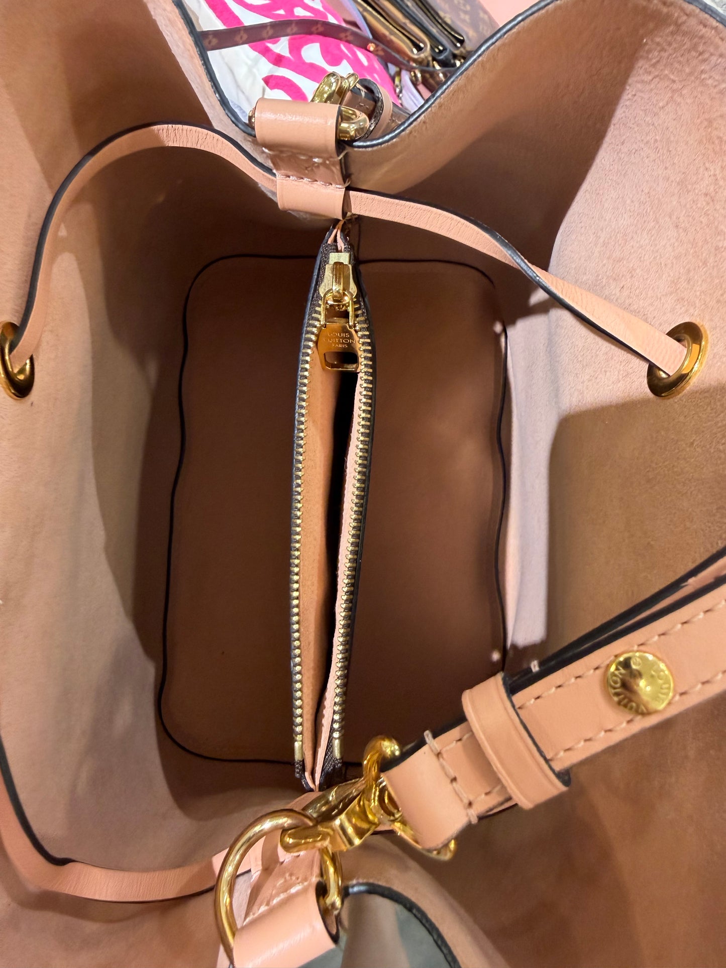 Louis Vuitton Neo Noe