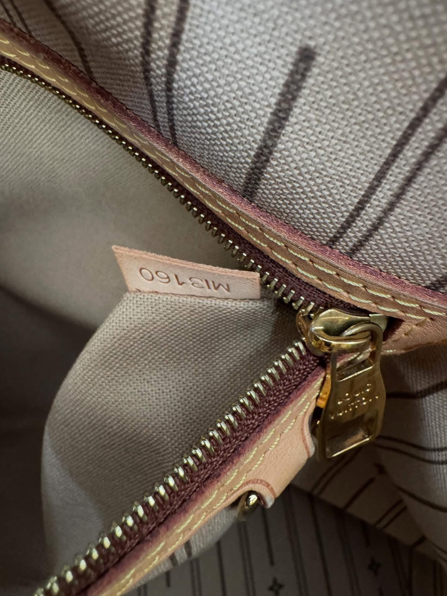 Louis Vuitton Delightful MM – Monogram Canvas