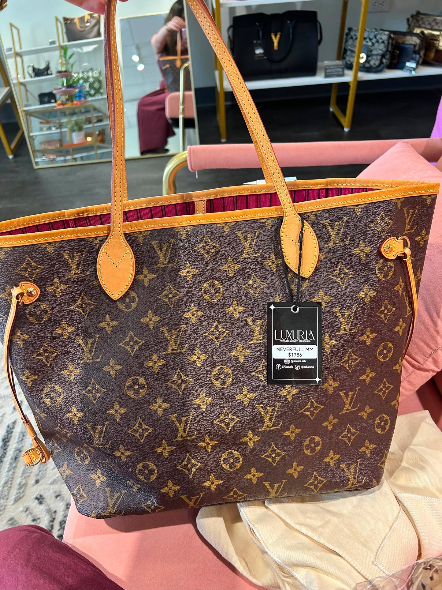 Louis Vuitton Neverfull MM – Monogram Pivoine with Pouch