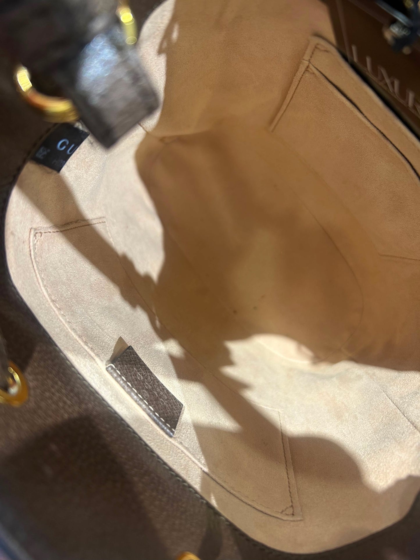 Gucci Ophidia GG Supreme Bucket Bag