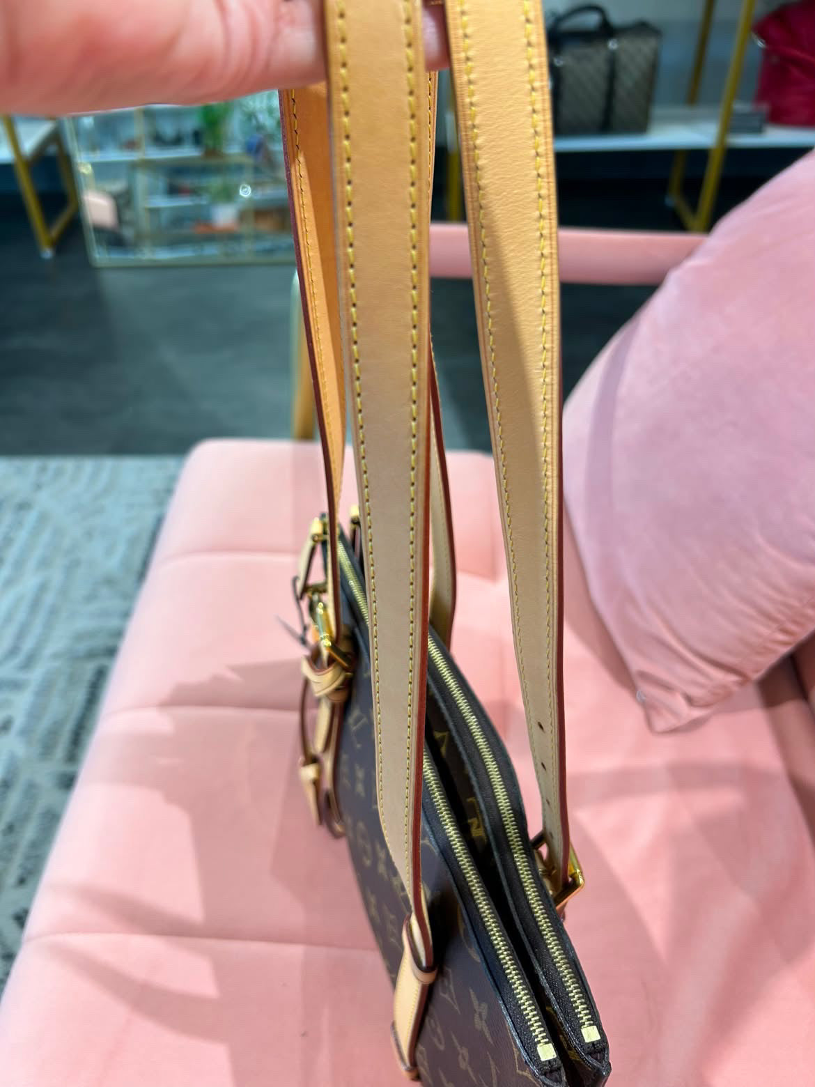 Louis Vuitton Carrousel – Monogram Canvas