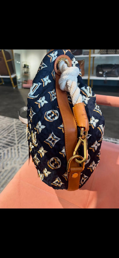 Louis Vuitton Cruise Bulles
