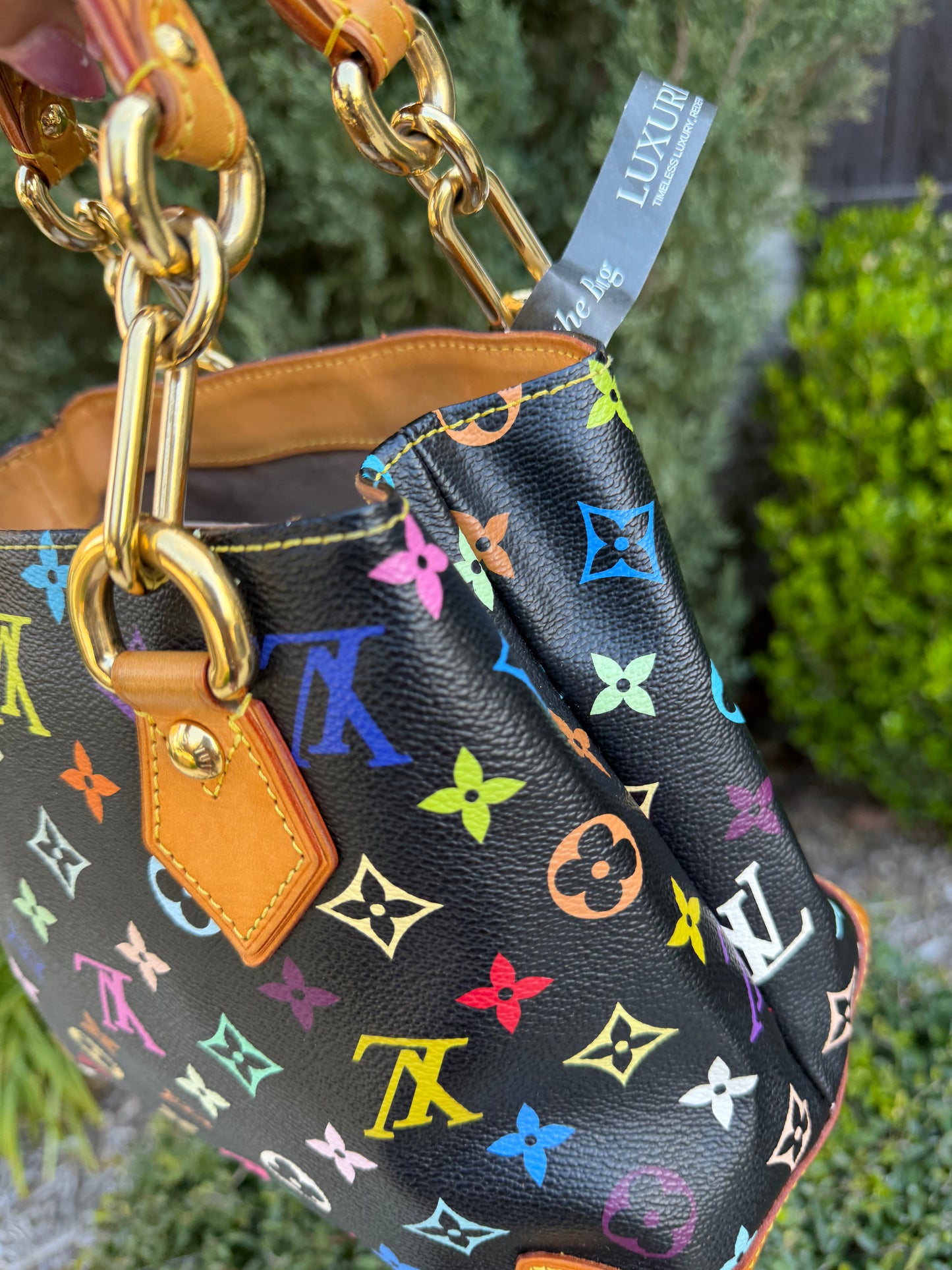 Louis Vuitton Audra in Noir