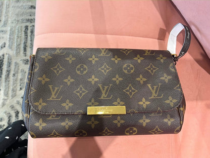 Louis Vuitton Favorite MM – Monogram Canvas