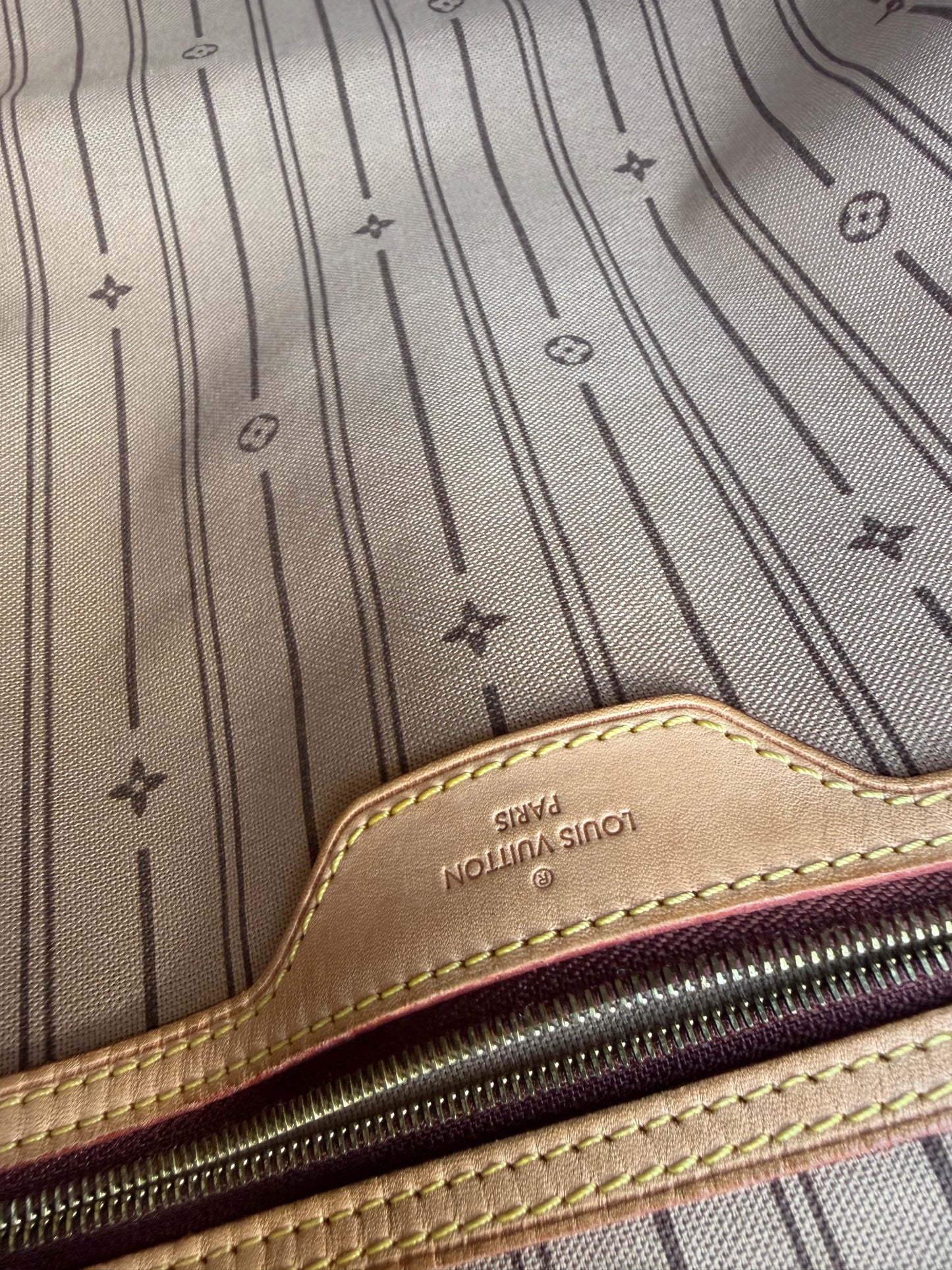 Louis Vuitton Delightful GM in Monogram Canvas