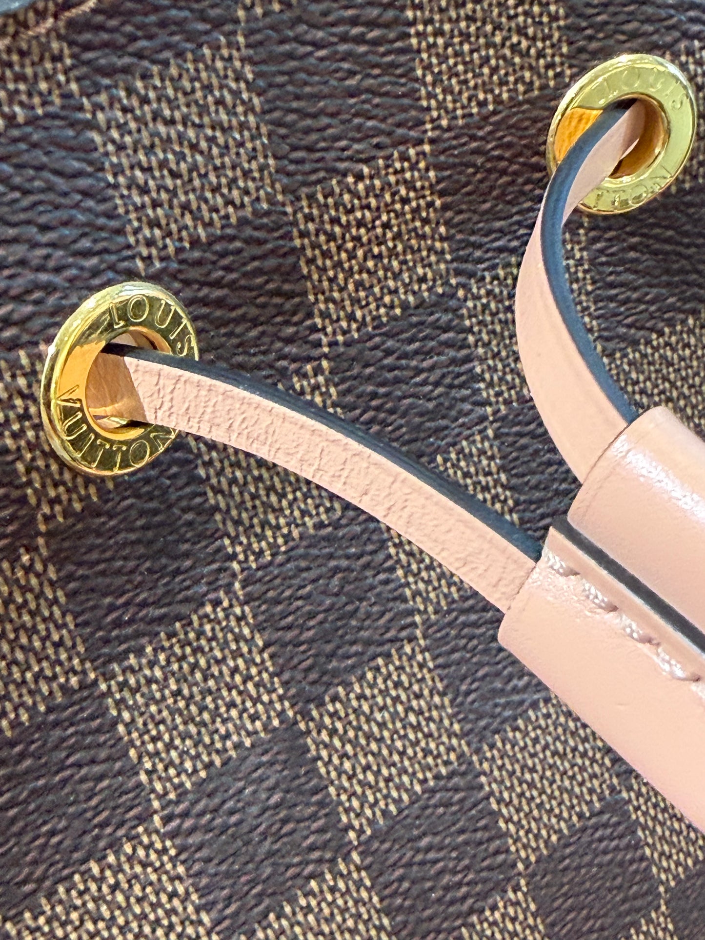 Louis Vuitton Neo Noe