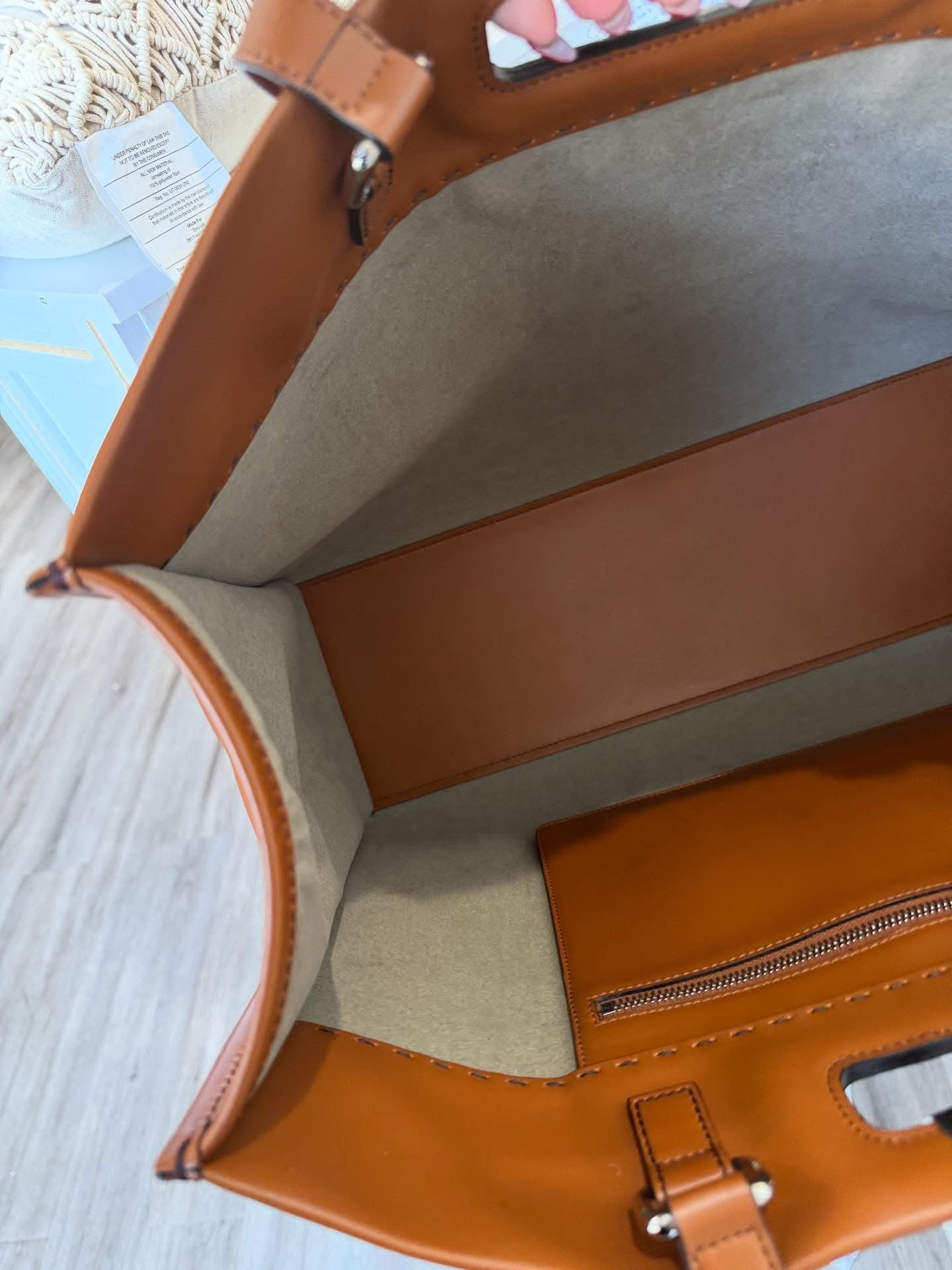 Fendi Logo Cutout Handle Shopper Tote – Large Leather