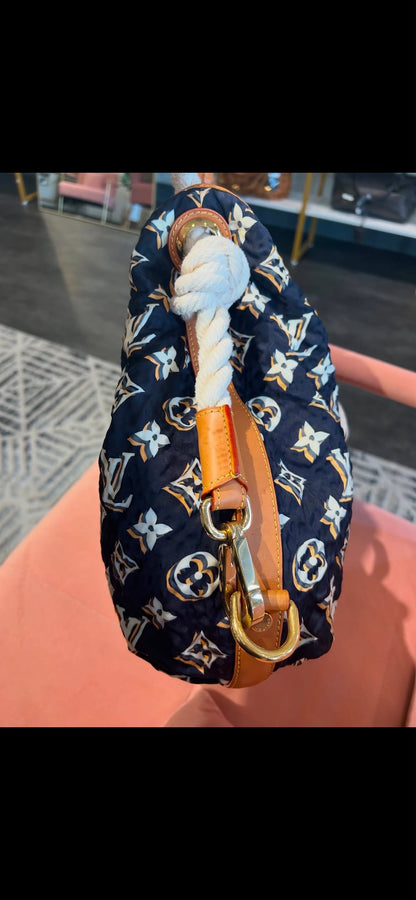 Louis Vuitton Cruise Bulles