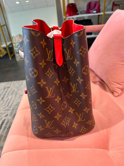 Louis Vuitton Gaia – Red