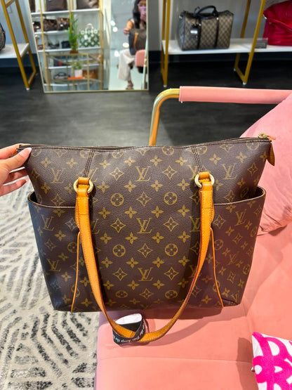 Louis Vuitton Totally MM – Monogram Canvas