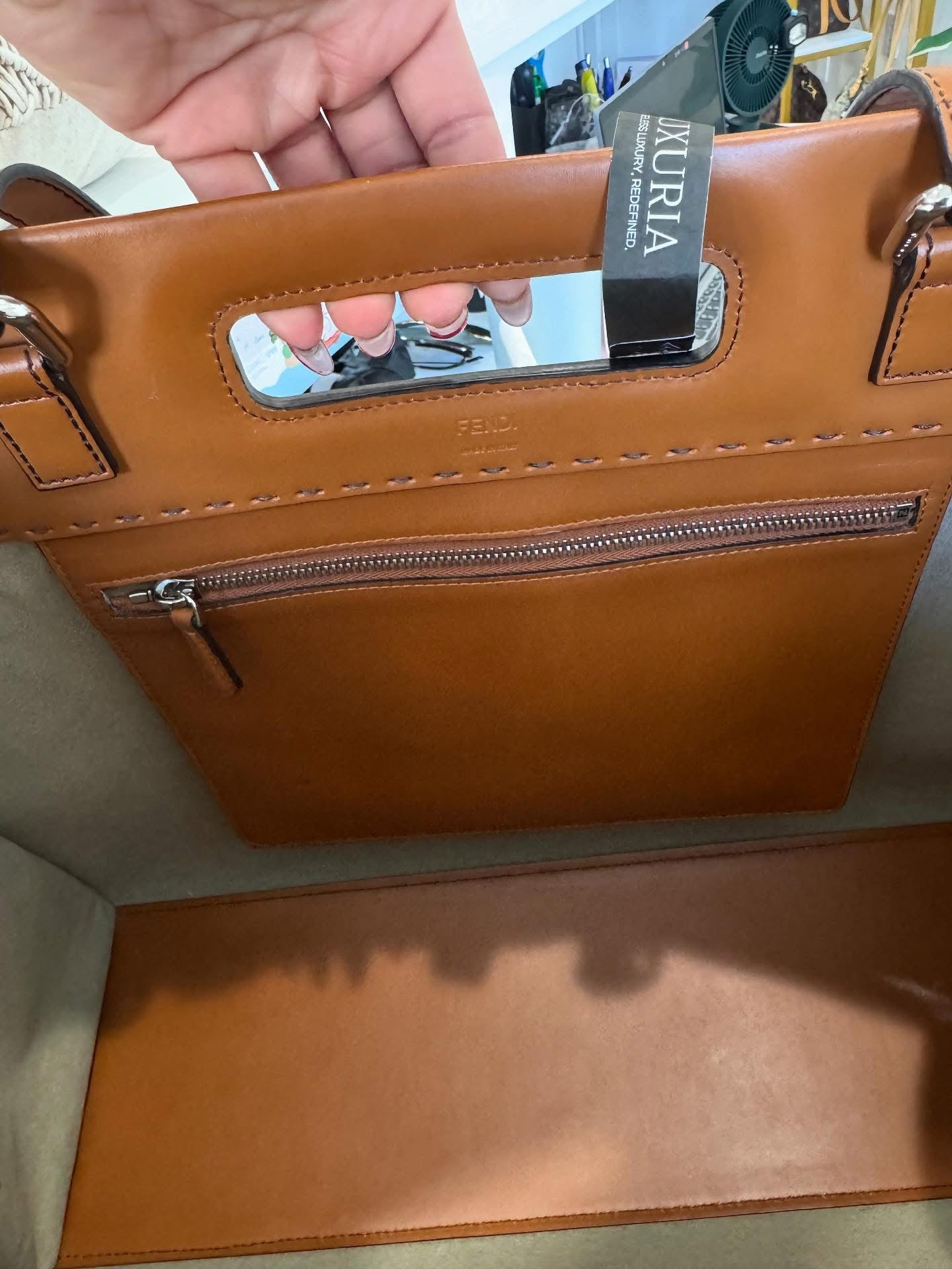 Fendi Logo Cutout Handle Shopper Tote – Large Leather