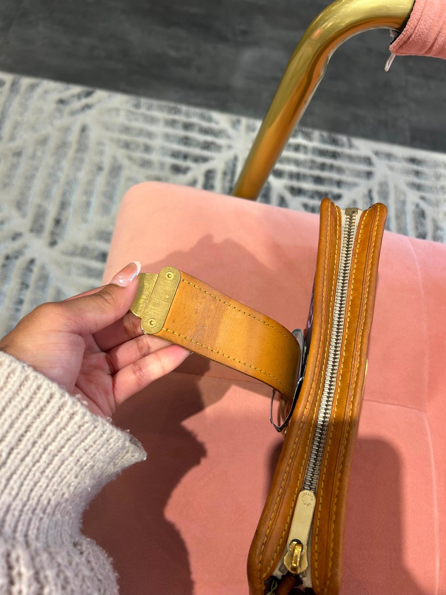Louis Vuitton Shirley Clutch – Black Monogram Multicolore