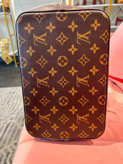 Louis Vuitton Gaia – Red