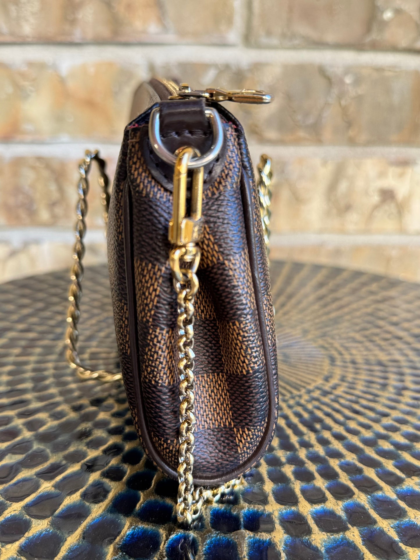 Louis Vuitton Eva Clutch