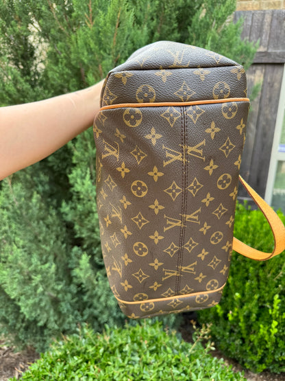 Louis Vuitton Totally MM in Monogram Canvas