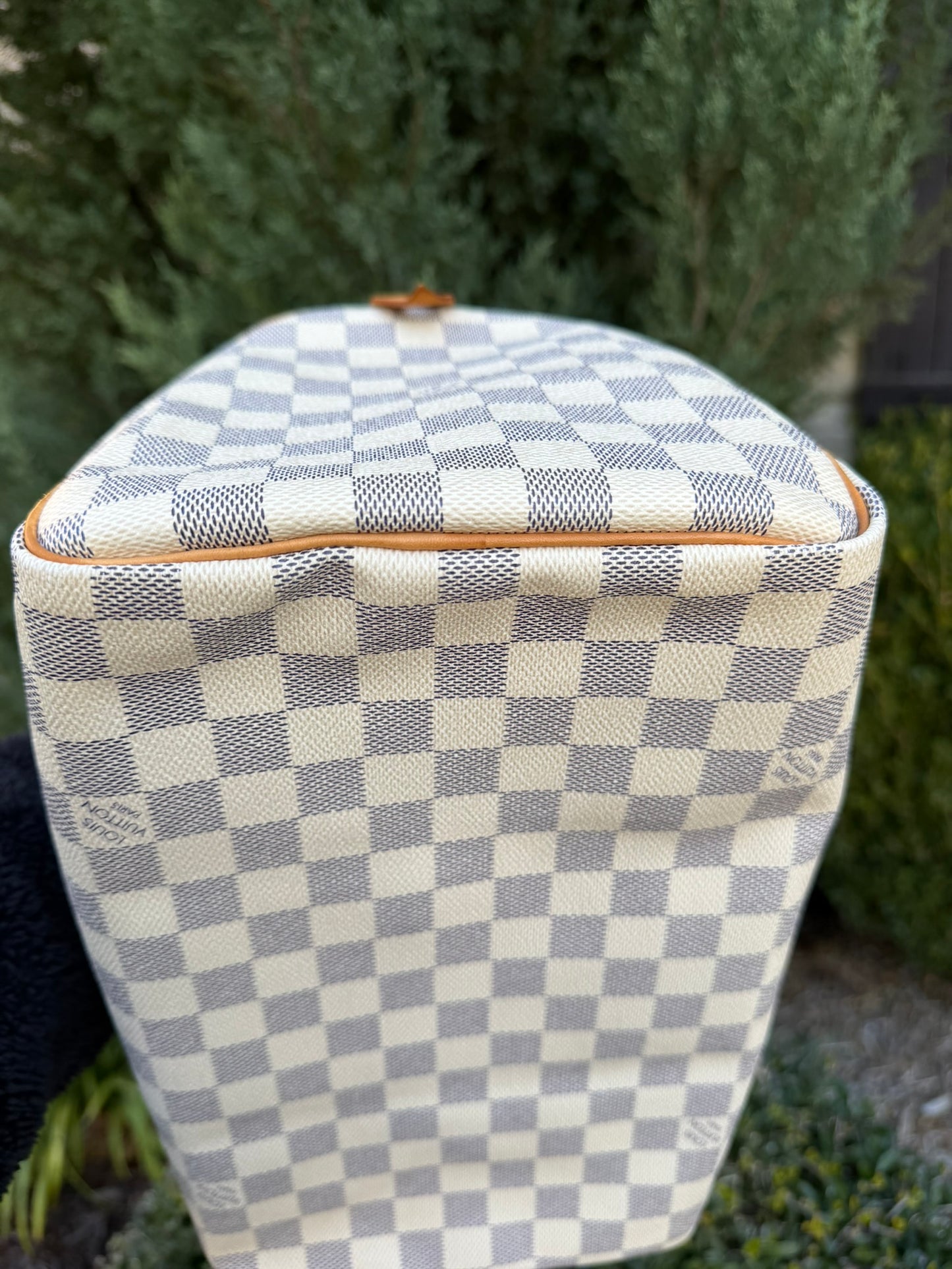 Louis Vuitton Speedy 30 in Damier Azur Canvas