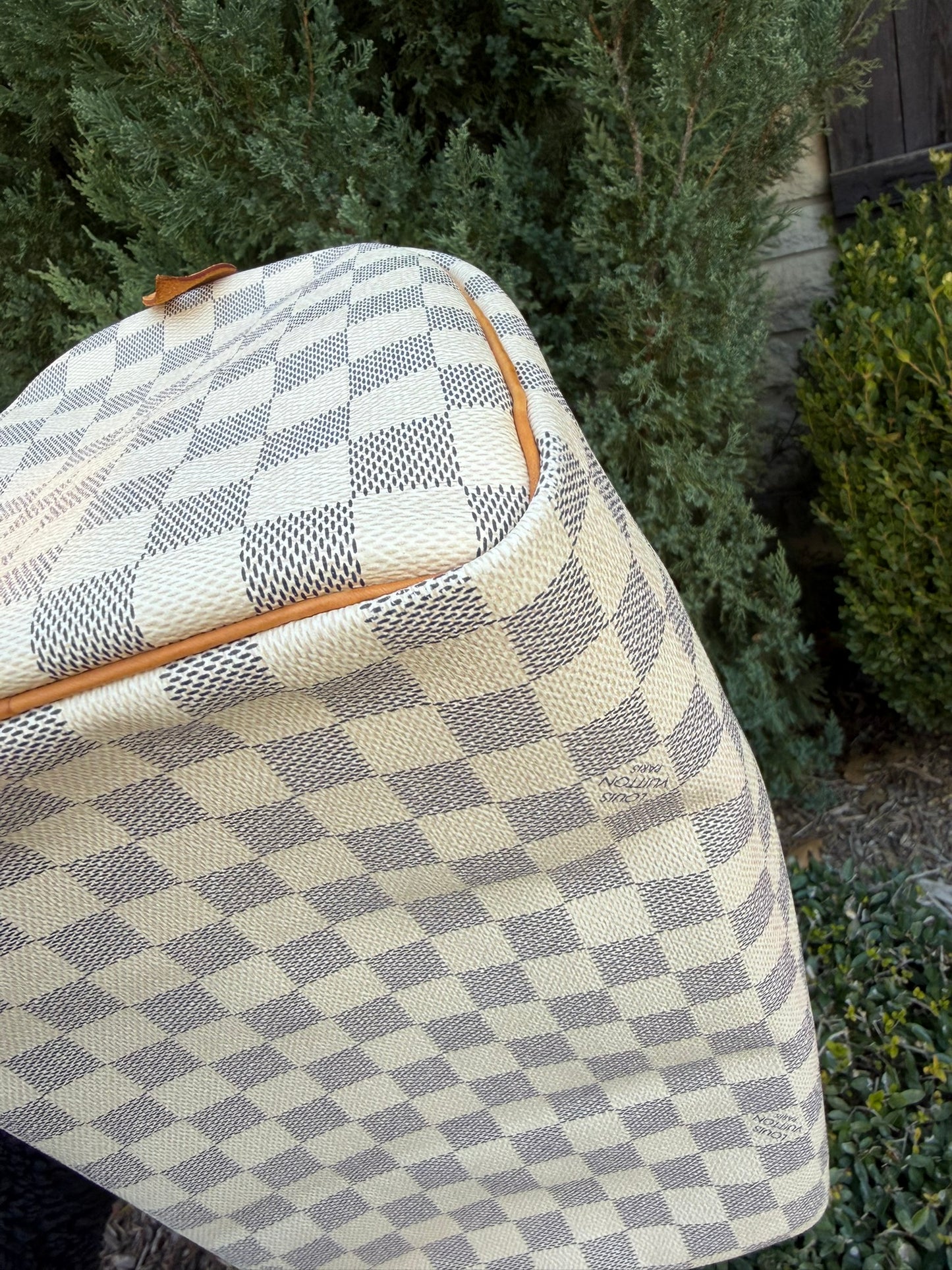 Louis Vuitton Speedy 30 in Damier Azur Canvas