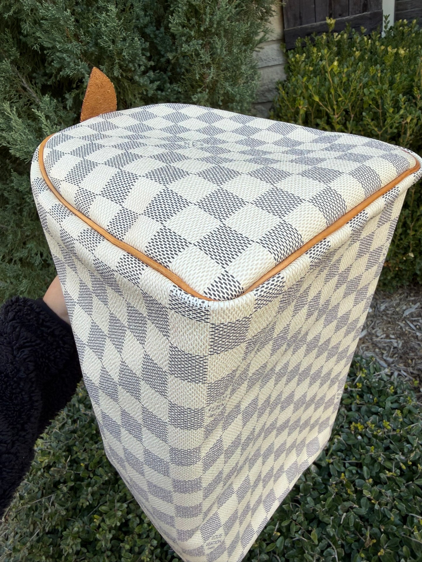 Louis Vuitton Speedy 30 in Damier Azur Canvas
