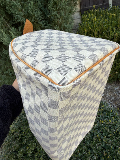 Louis Vuitton Speedy 30 in Damier Azur Canvas