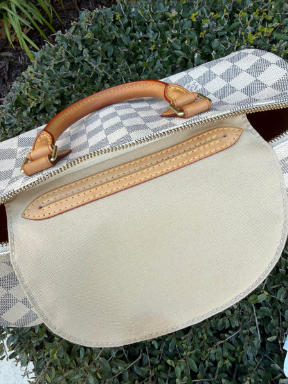Louis Vuitton Speedy 30 in Damier Azur Canvas