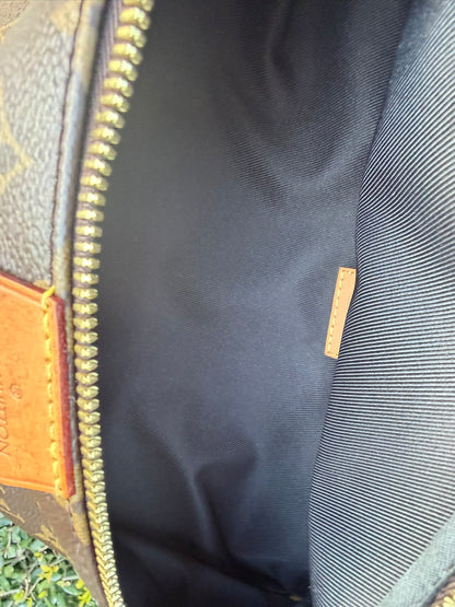 Louis Vuitton Bumbag in Monogram Canvas
