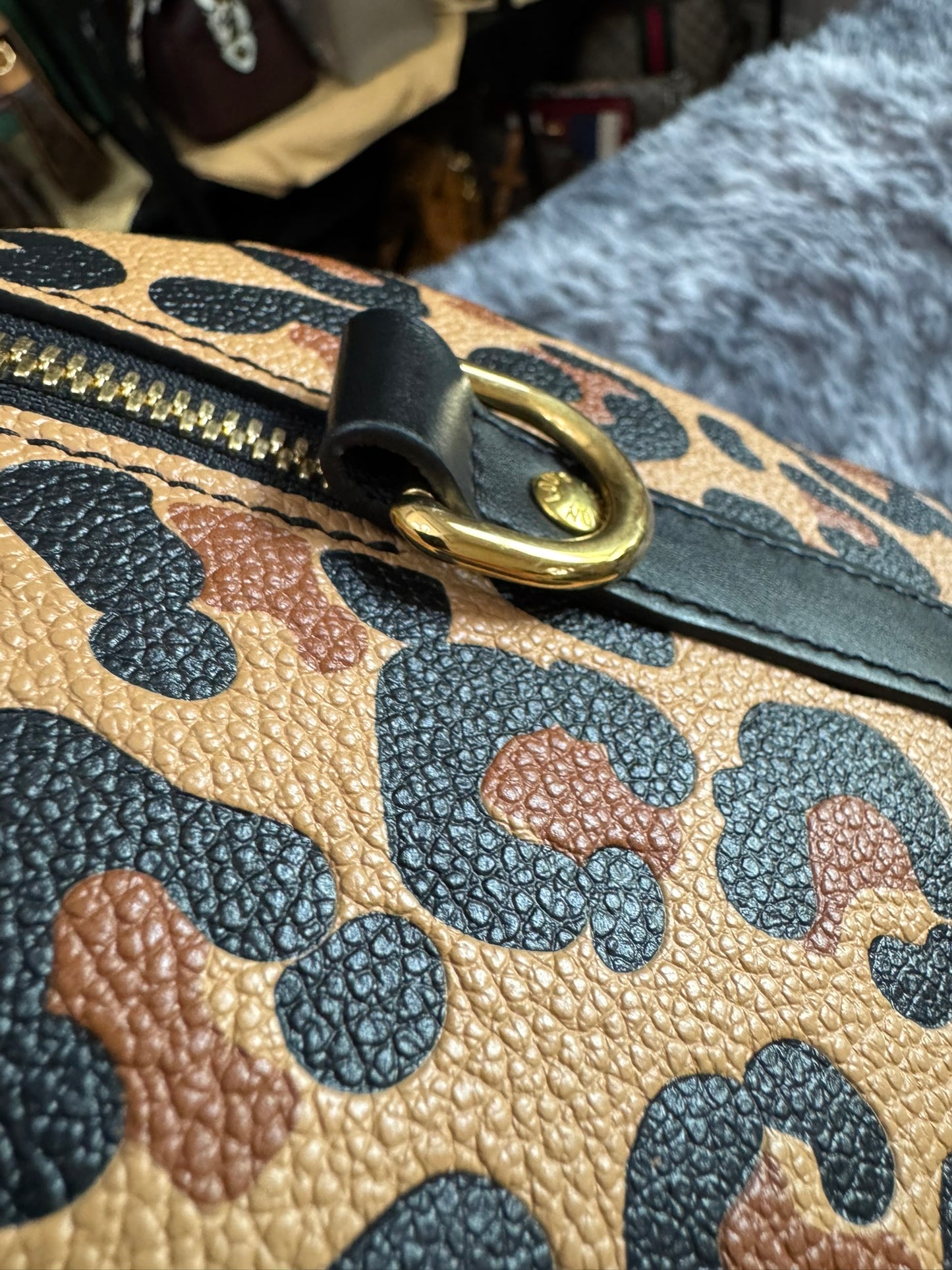 Louis Vuitton Speedy Bandoulière 25 in Wild at Heart (Limited Edition)