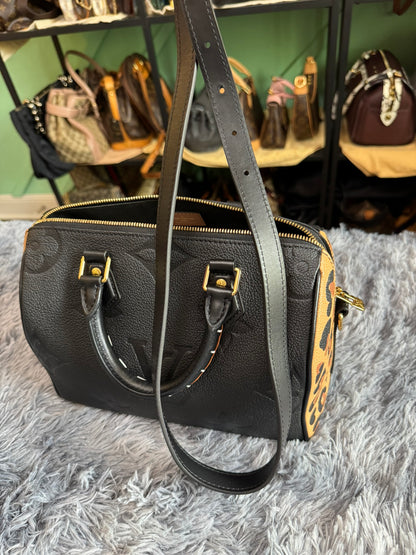 Louis Vuitton Speedy Bandoulière 25 in Wild at Heart (Limited Edition)