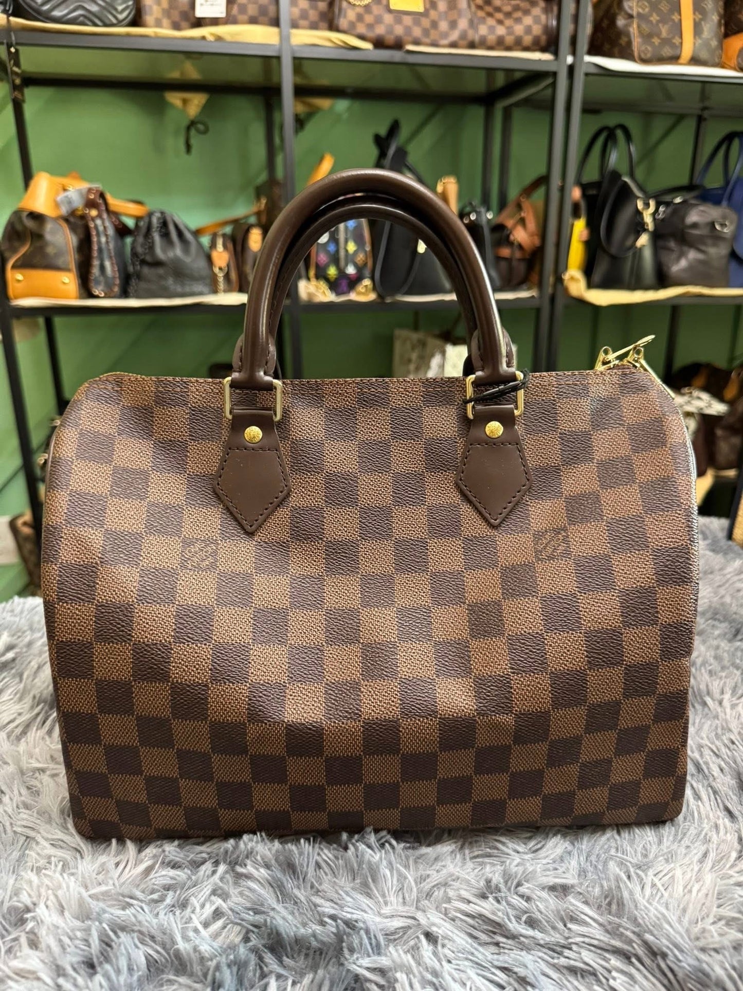 Louis Vuitton Speedy Bandoulière 30 in Damier Ebene
