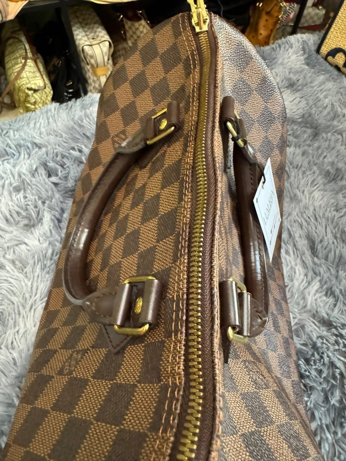 Louis Vuitton Speedy Bandoulière 30 in Damier Ebene