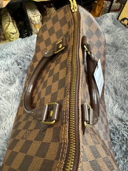 Louis Vuitton Speedy Bandoulière 30 in Damier Ebene