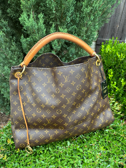 Louis Vuitton Artsy GM