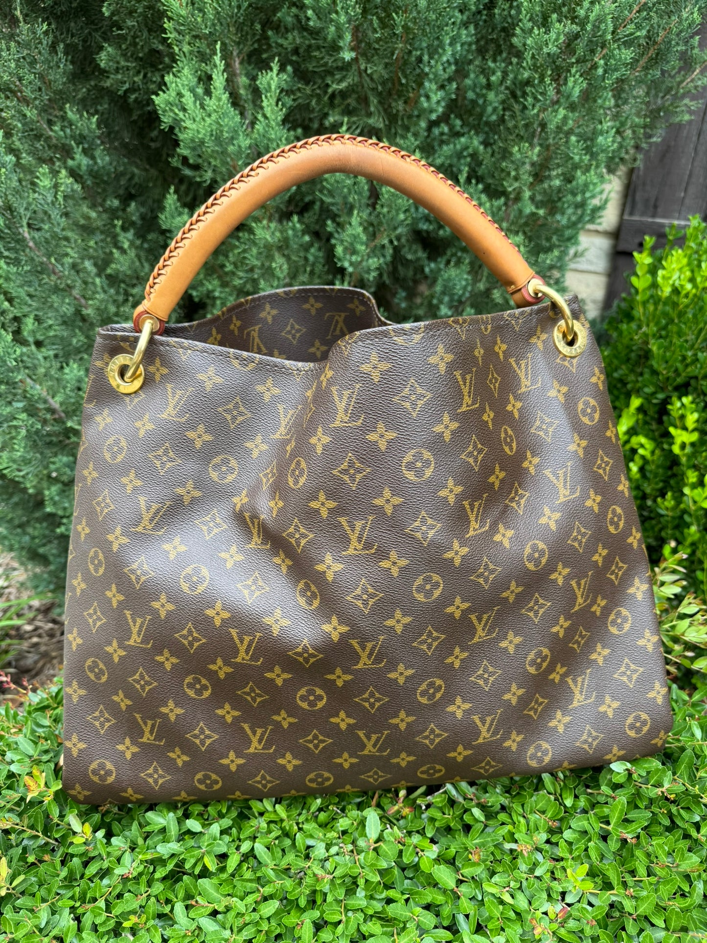 Louis Vuitton Artsy GM