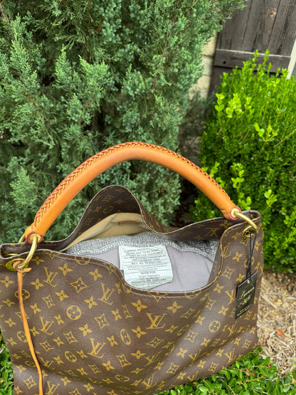 Louis Vuitton Artsy GM