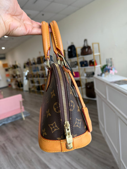 Louis Vuitton Alma BB