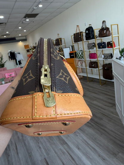 Louis Vuitton Alma BB