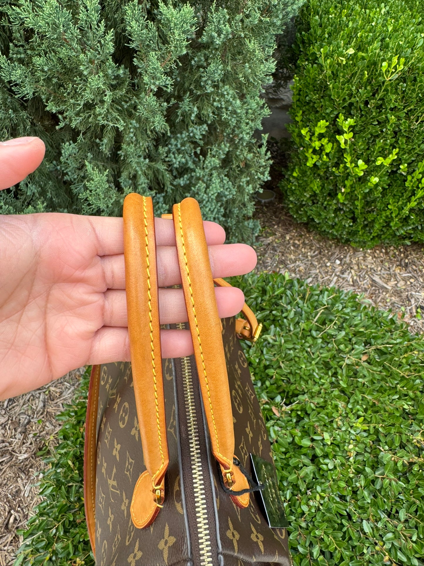 Louis Vuitton Turenne MM